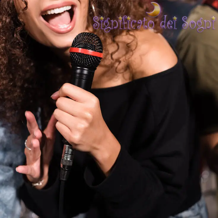 cantare in sogno significato